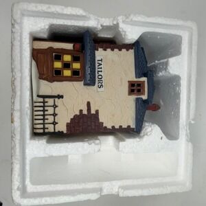 The Heritage Collection Dickens Village Series Walpole Tailors Handpainted